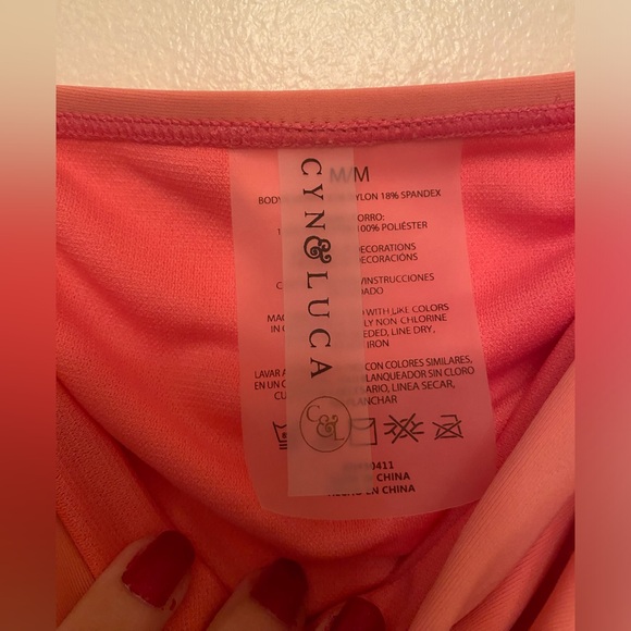 Cyn & Luca Elizabeth One Piece Swimsuit - Size Medium - Apricot/Pink - Picture 10 of 13